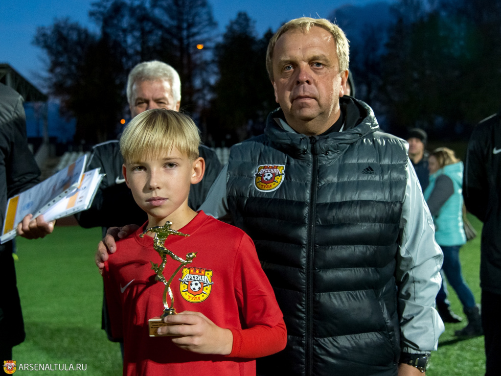 xUZE34YkWNs.jpg xUZE34YkWNs.jpg